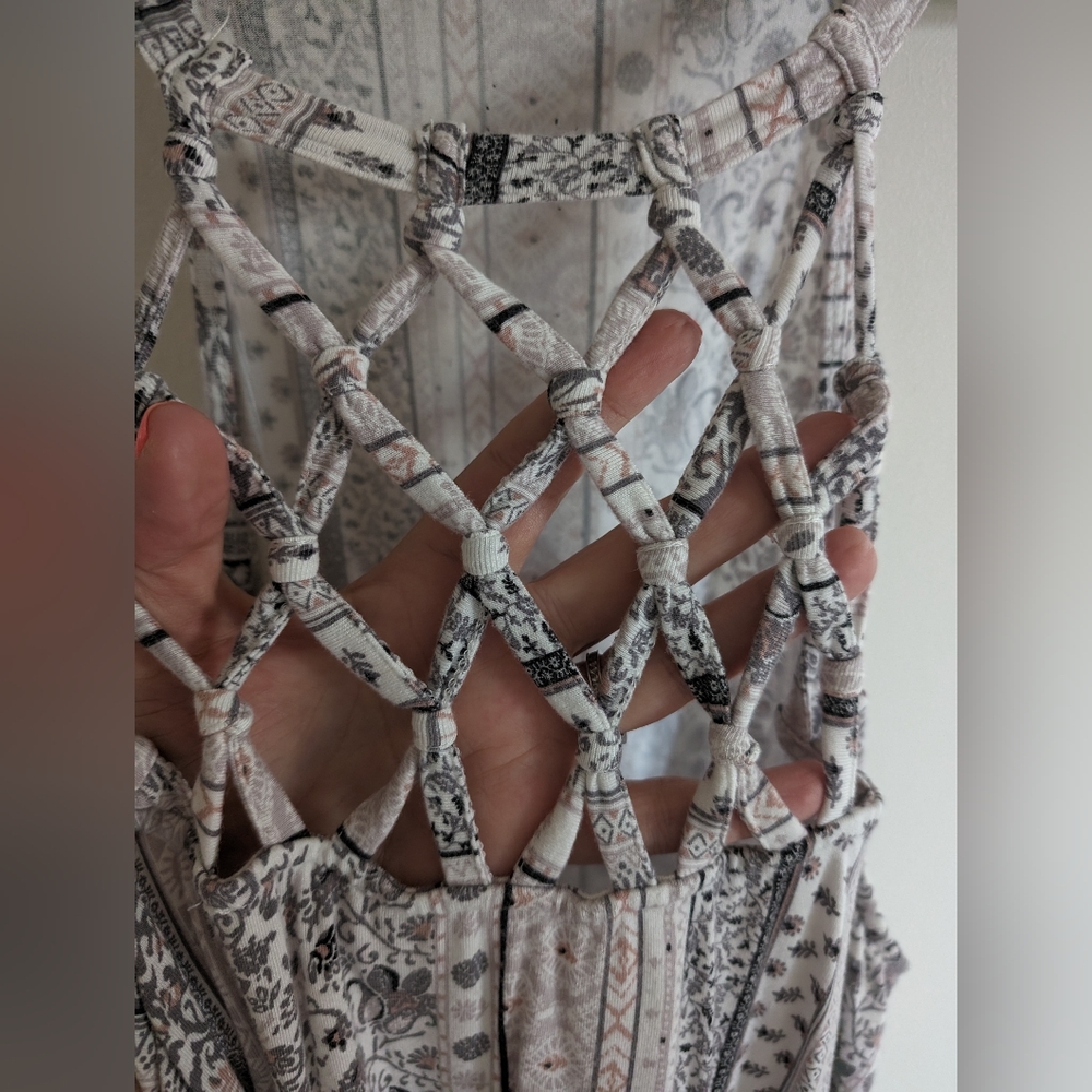 Macrame Halter Tank - Picture 2 of 4